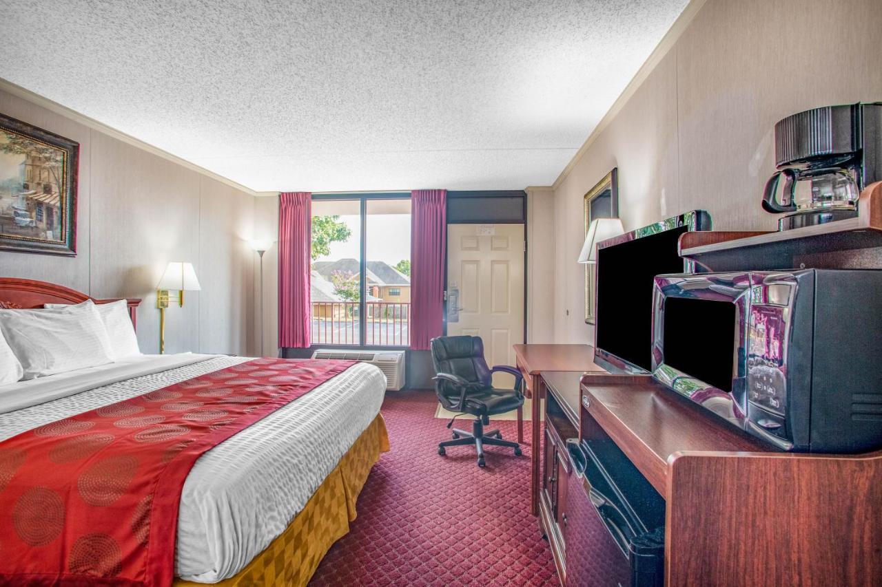 Motel Ramada By Wyndham Branson Exteriér fotografie