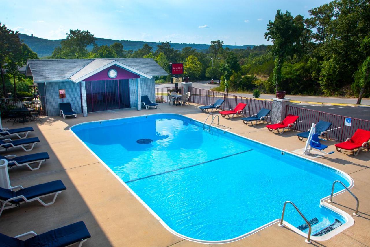 Motel Ramada By Wyndham Branson Exteriér fotografie