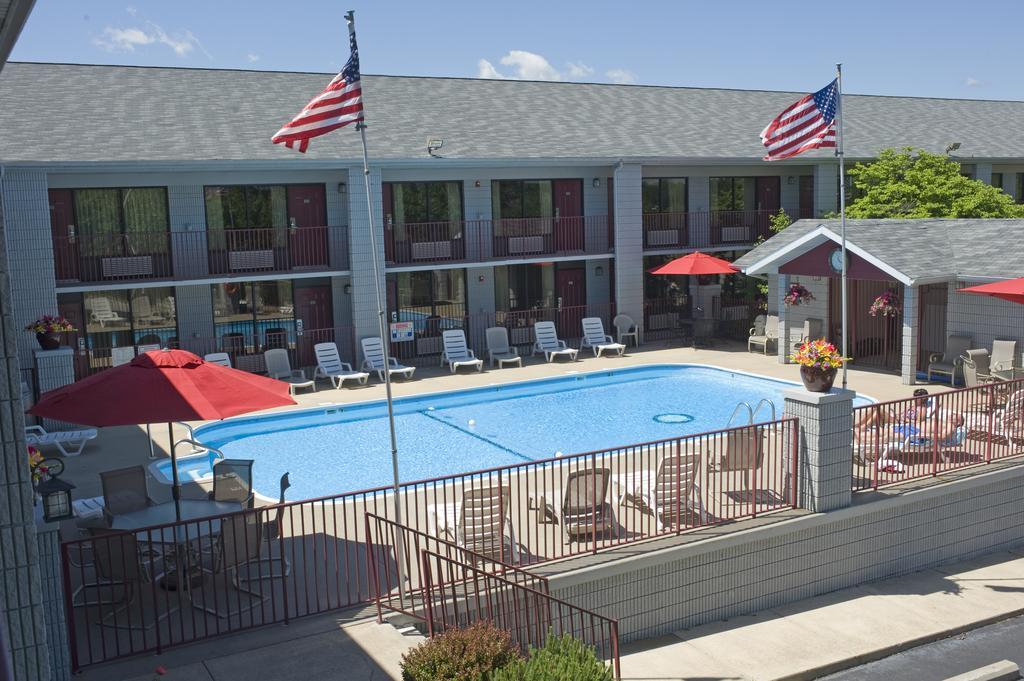 Motel Ramada By Wyndham Branson Exteriér fotografie